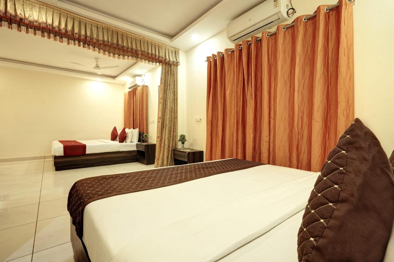 Hotel Premium Near Igi Airport Delhi 4*