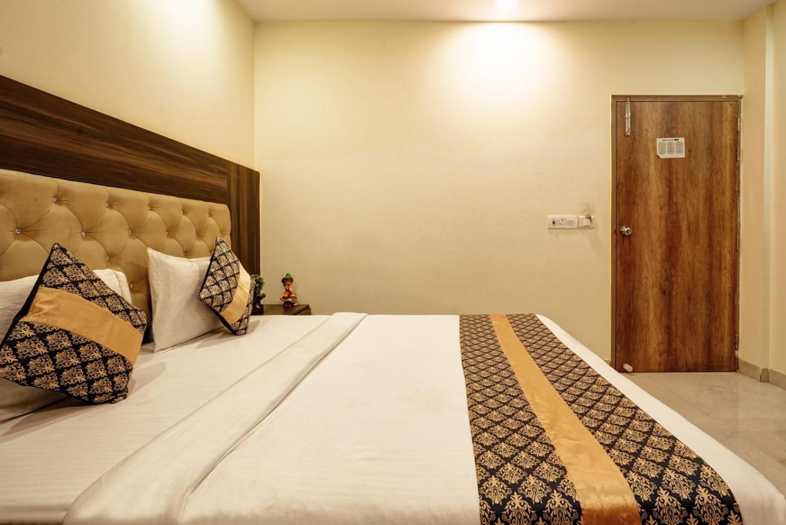 Premium Near Igi Airport Delhi
