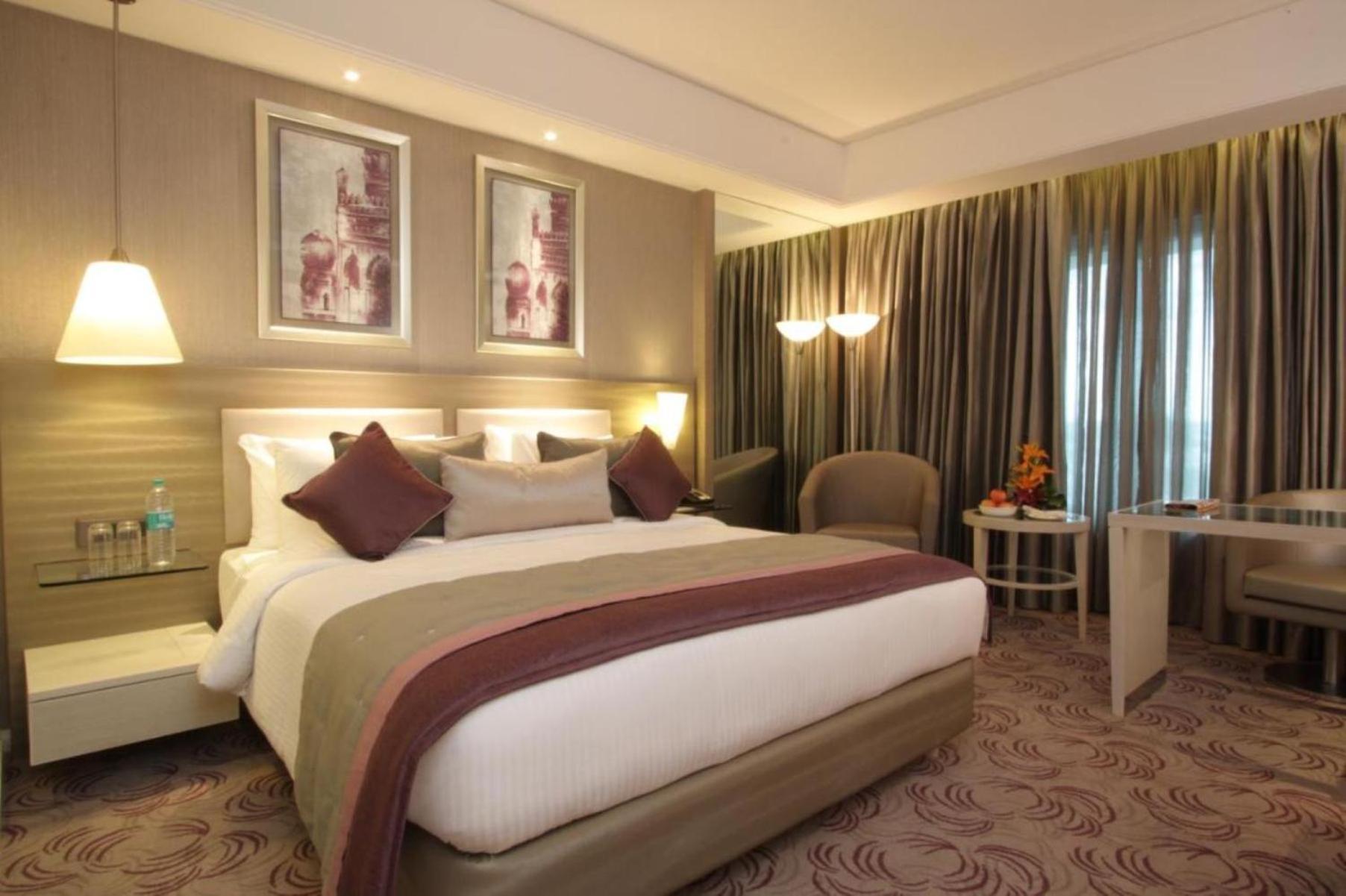 Hotel Premium Near Igi Airport Delhi 4*