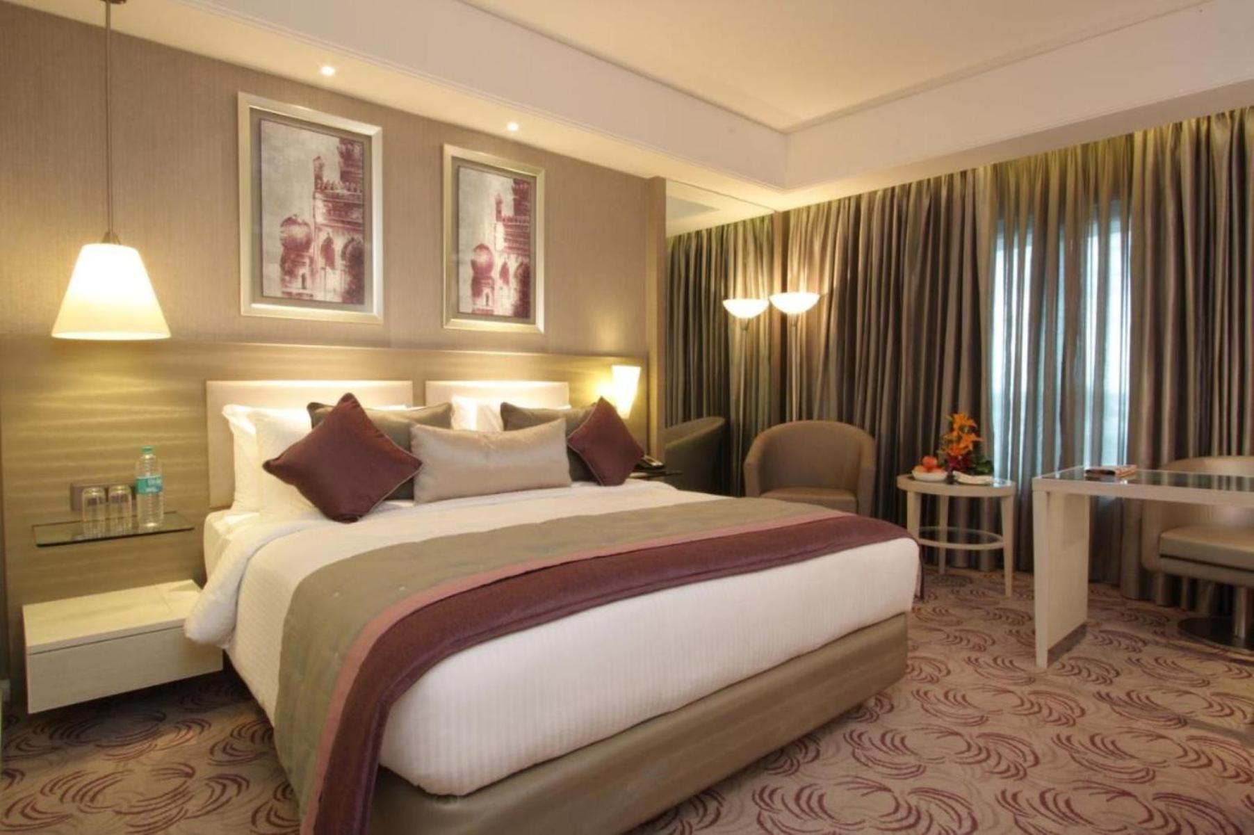 Premium Near Igi Airport Delhi Hotel 4*